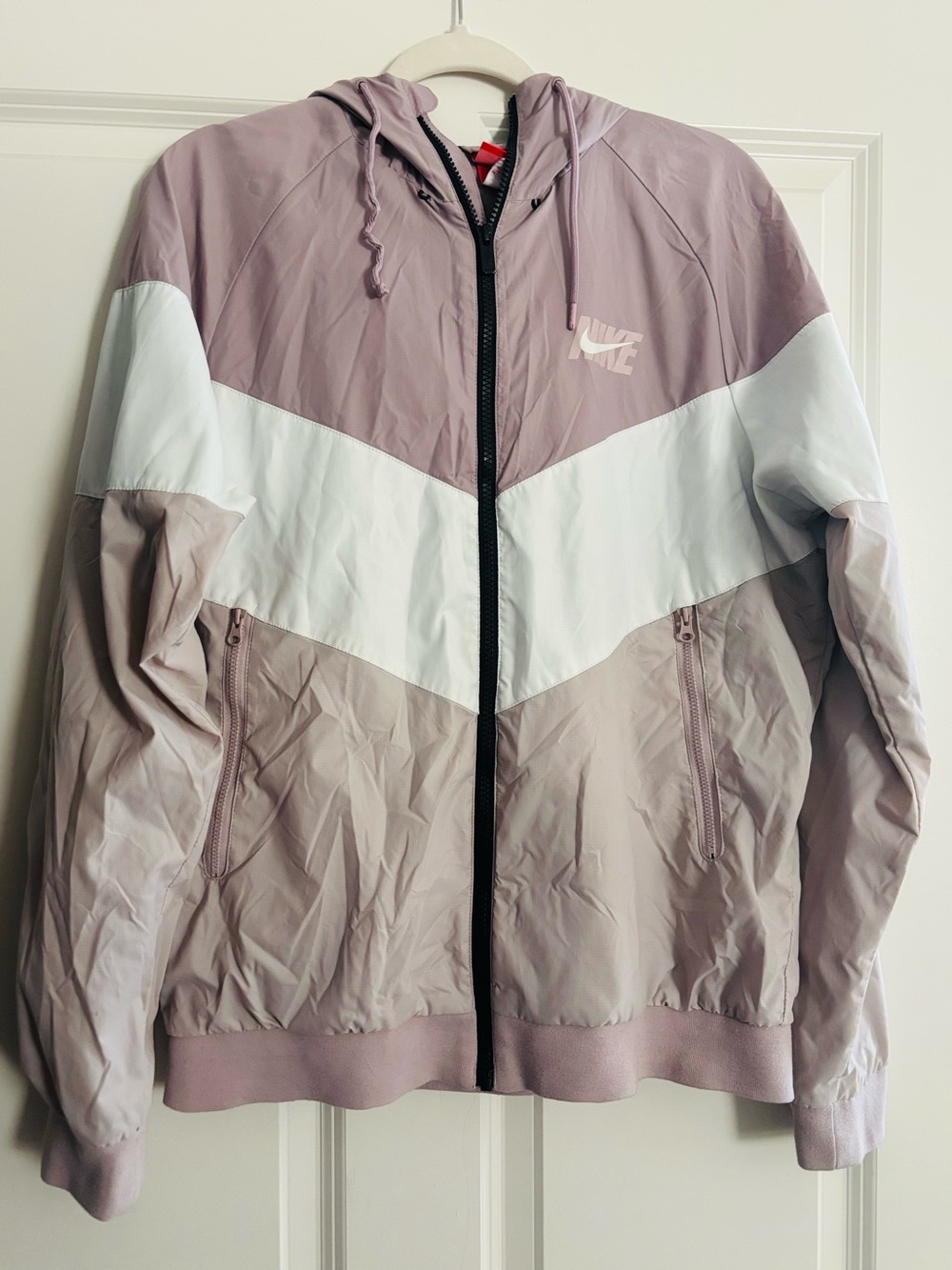 🍒 Nike Windrunner Jacket - Elemental Rose